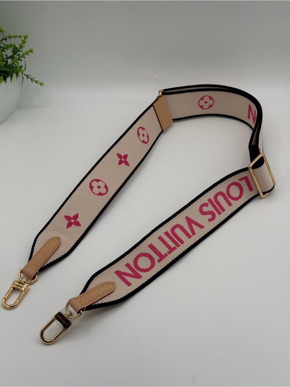 Louis Vuitton Jacquard adjustable strap Brand New 🔥